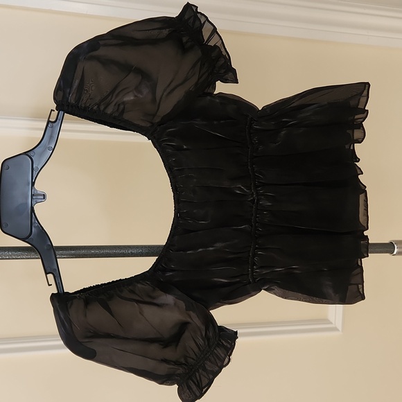 Puff-Sleeve, Black Sheen top.  New with tags!  Romantic and Flirty! - Picture 12 of 16
